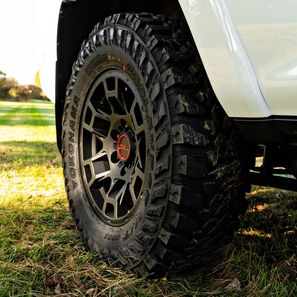 17" Geolandar M/T G003 Tire