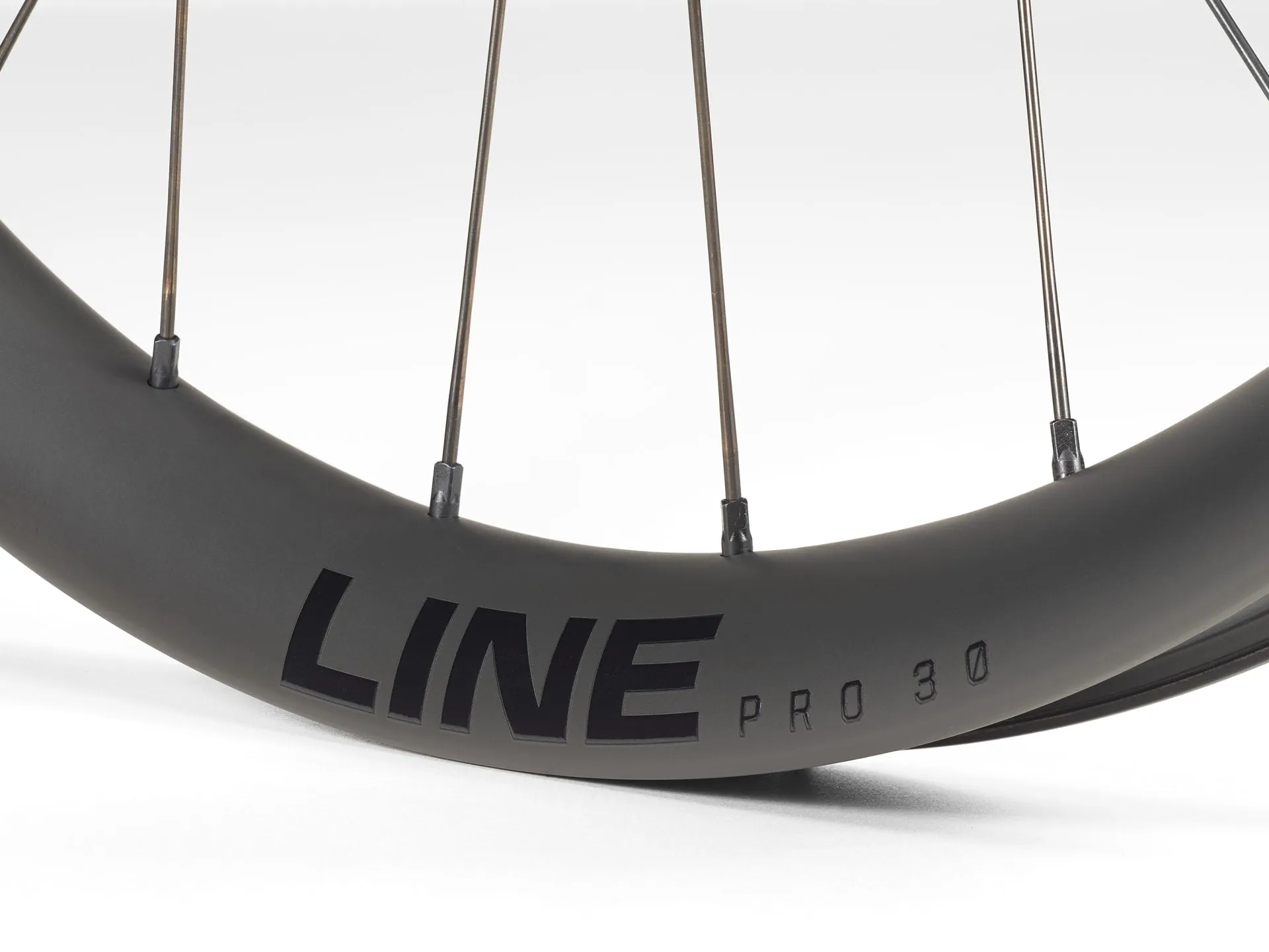 Bontrager Line Pro 30 TLR Boost 27.5 MTB Wheel Front