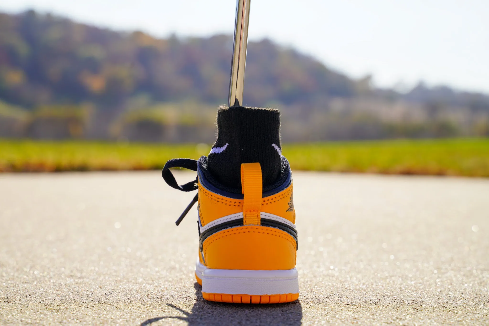 Jordan 1 Mid [IOWA HAWKEYE] Standing Sneaker Putter Cover