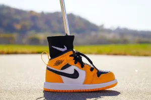 Jordan 1 Mid [IOWA HAWKEYE] Standing Sneaker Putter Cover