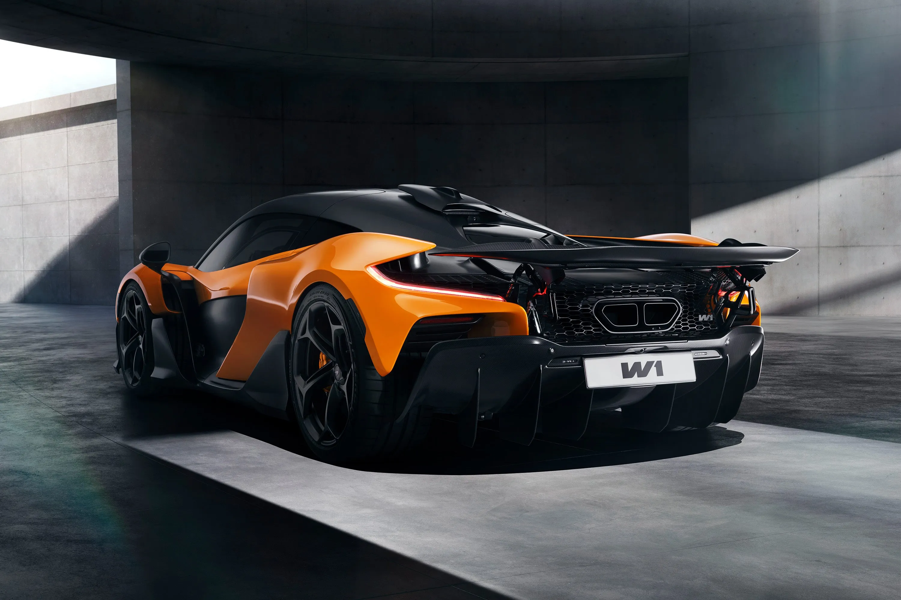 McLaren W1