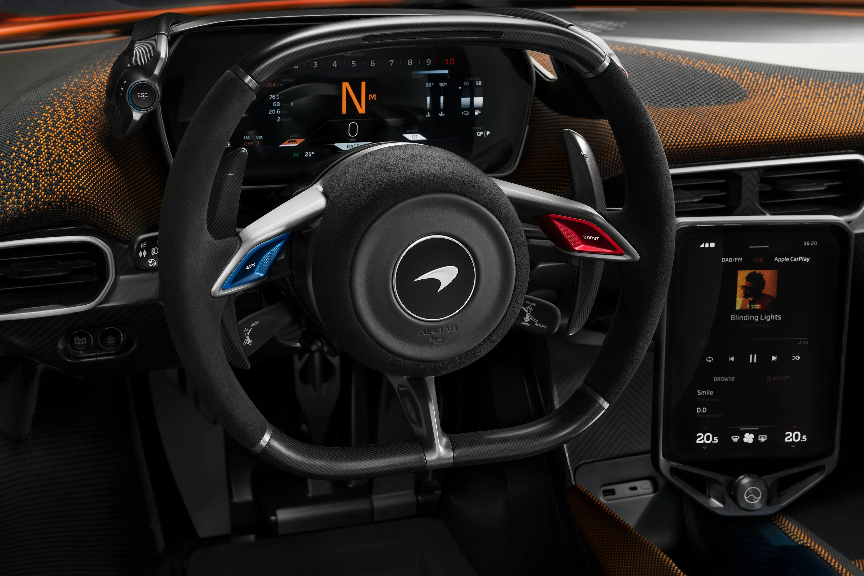 McLaren W1