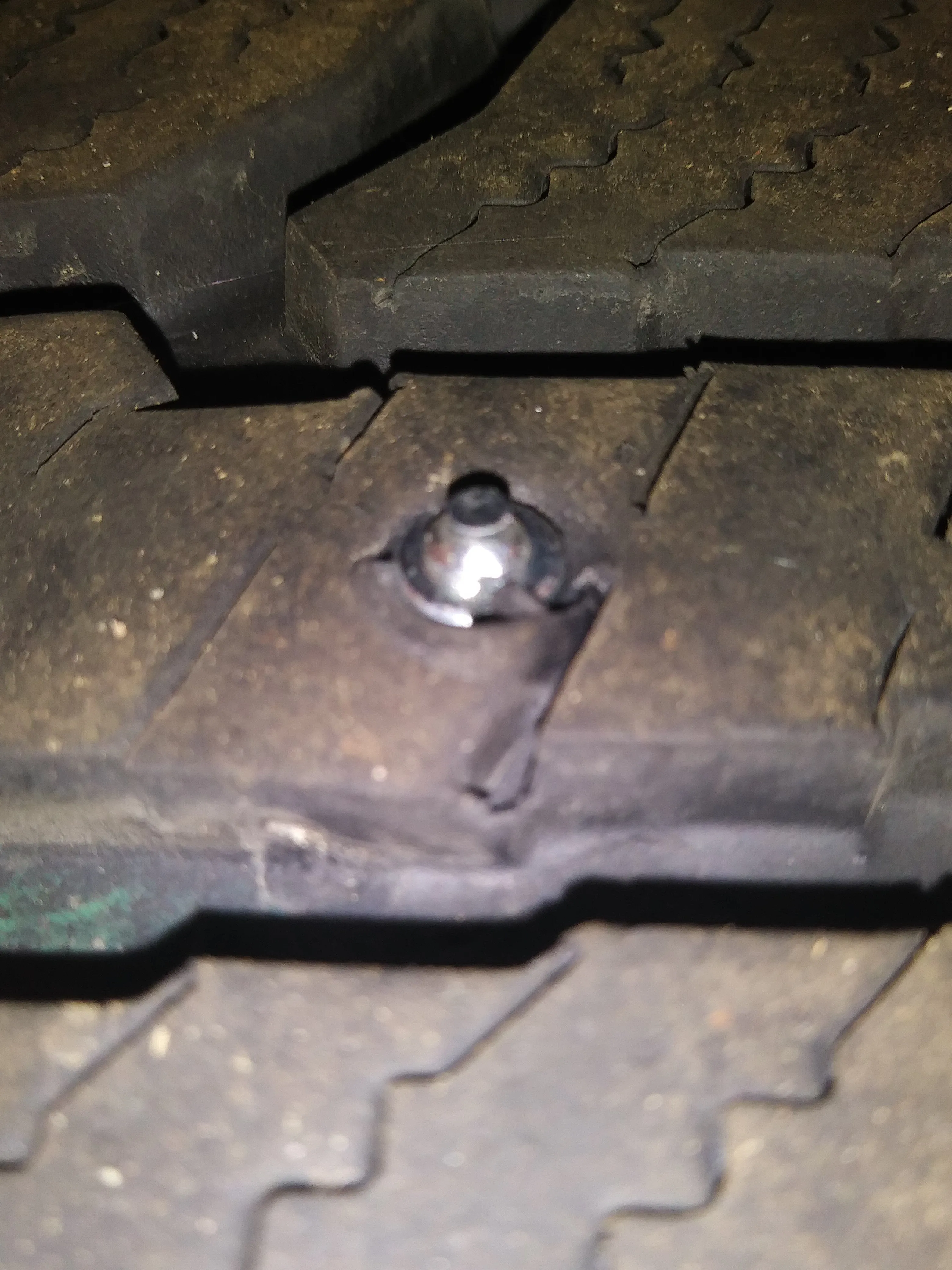 Model 1200 – Motorcycle Street Tires or Vehicle Tires